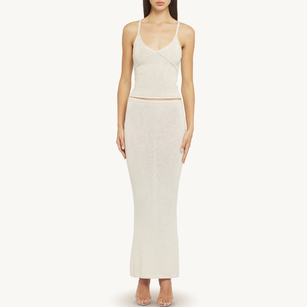 Elegant Cream Skirt Set